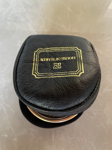 Hardy gold sovereign fly - gold,