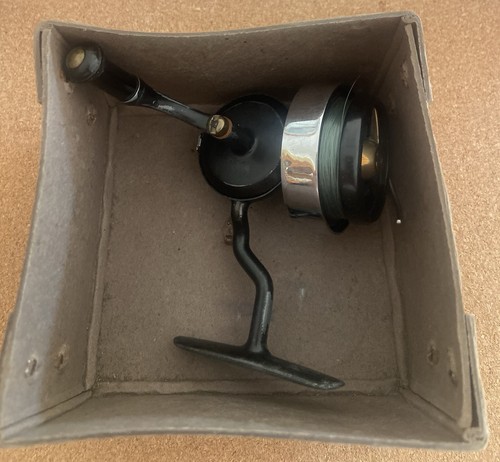 Vintage hardy fishing reel - vintage,
