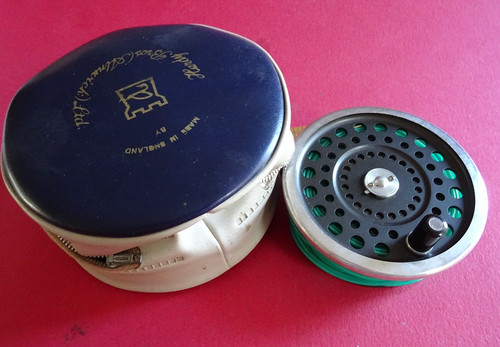 Super lightly used vintage - super,