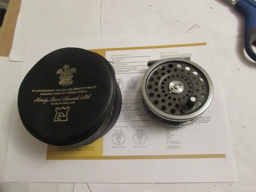 Excellent vintage hardy - excellent,